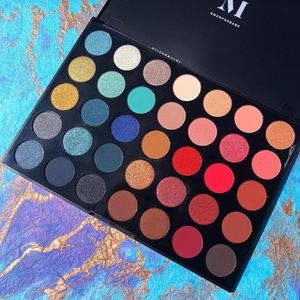 morphe 35h hot spot palette